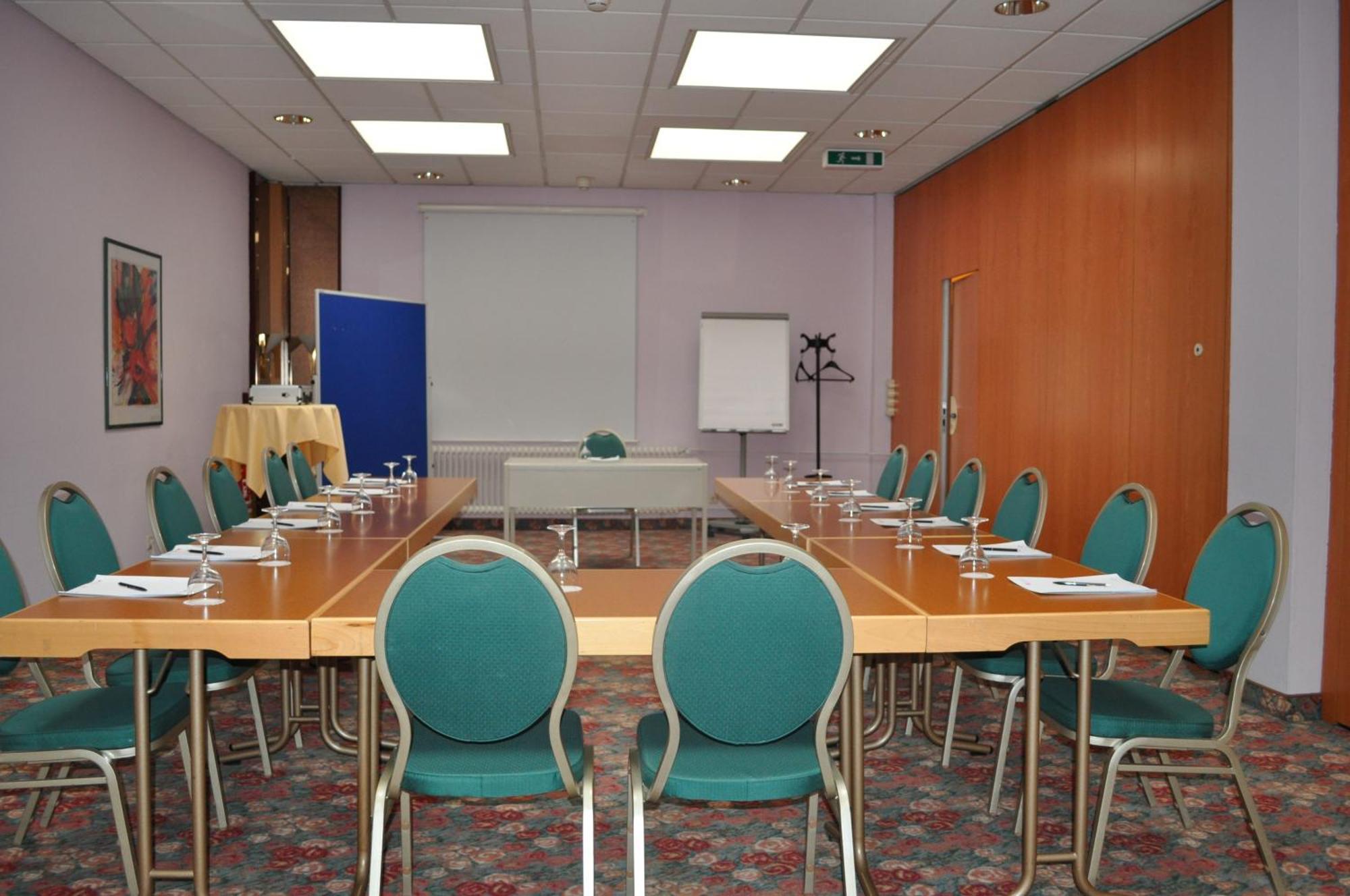 Trip Inn Hotel Frankfurt Airport Rüsselsheim Eksteriør bilde