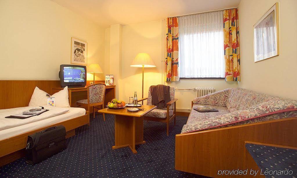 Trip Inn Hotel Frankfurt Airport Rüsselsheim Eksteriør bilde