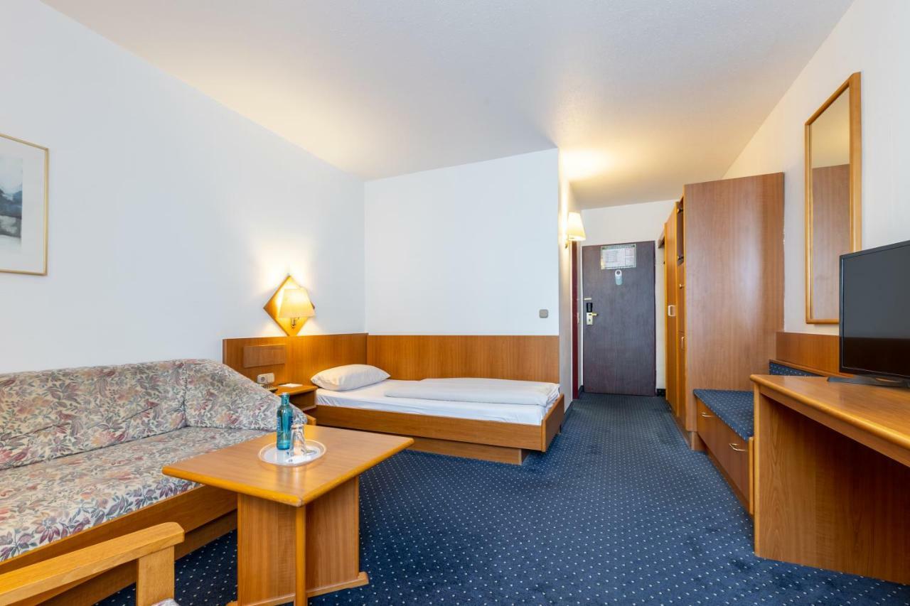 Trip Inn Hotel Frankfurt Airport Rüsselsheim Eksteriør bilde