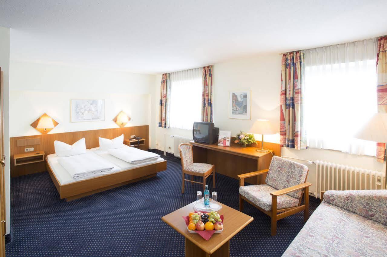 Trip Inn Hotel Frankfurt Airport Rüsselsheim Eksteriør bilde